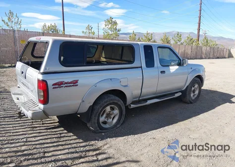 2001 Nissan Frontier Se-V6 z USA, uszkodzony, nr VIN 1N6ED26Y71C306290